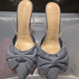 Shoe Dazzle Women's Blue Bow Heels